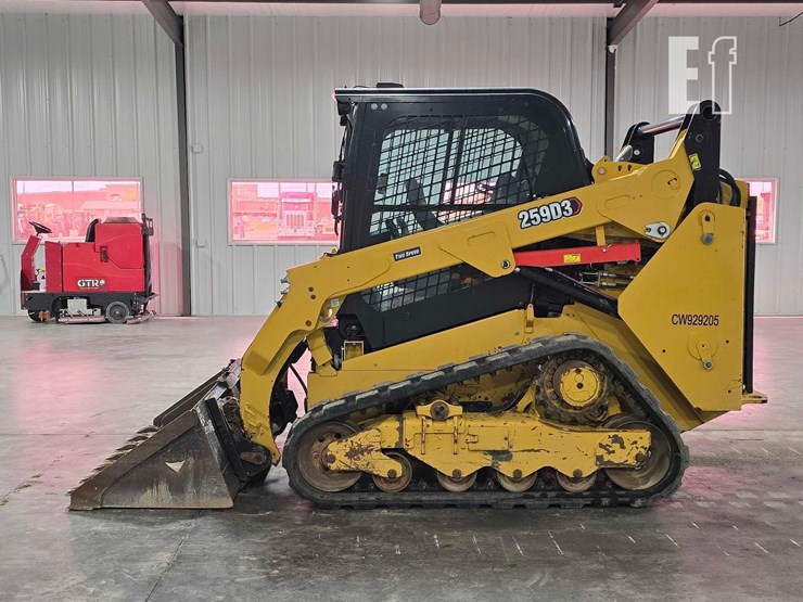 2023-caterpillar-259d3-image-5