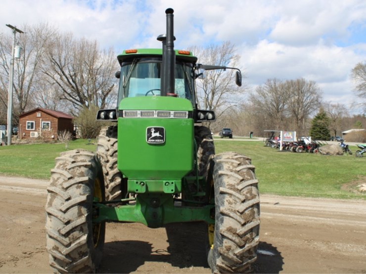 john-deere-4650-image-20