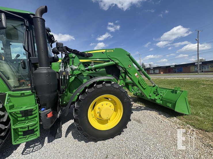 2024-john-deere-6155m-image-7