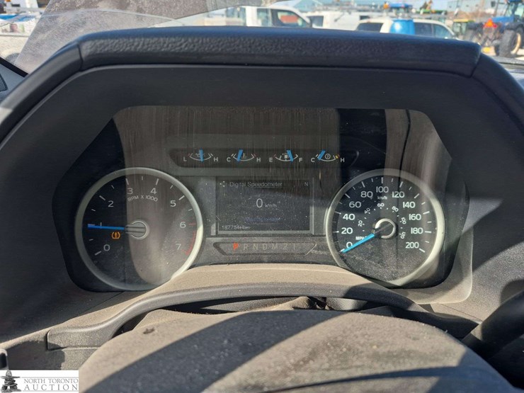 2017-ford-6.5-ft-image-12