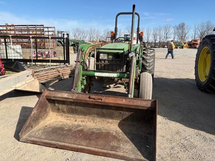 john-deere-5105-image-3