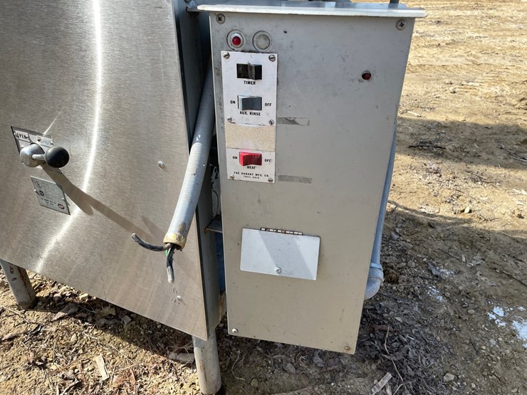 #3975-•-hobart-commercial-dish-washer-image-15