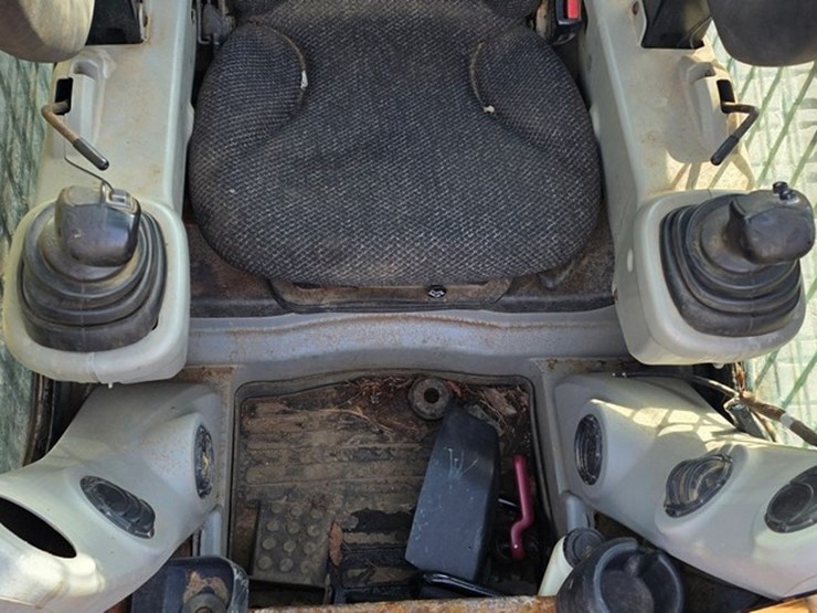 2007-caterpillar-287c-image-43