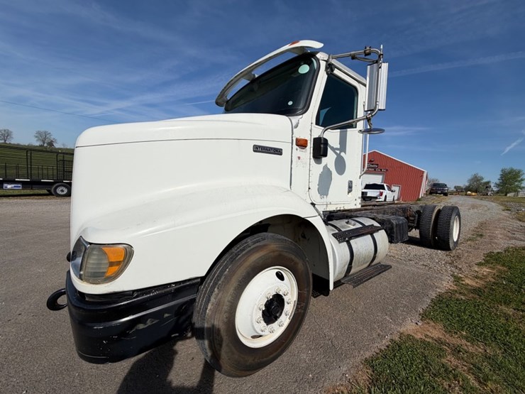 2000-international-9100-image-1