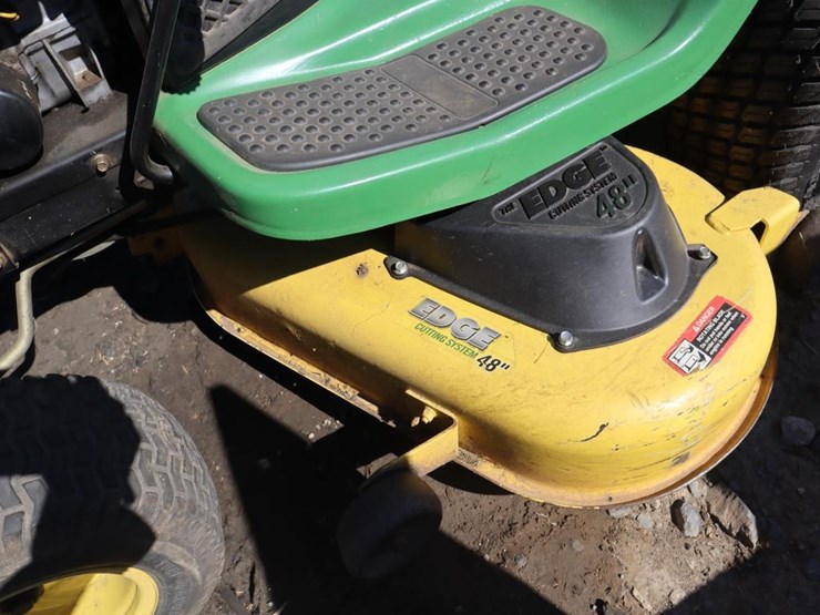 john-deere-120-image-12