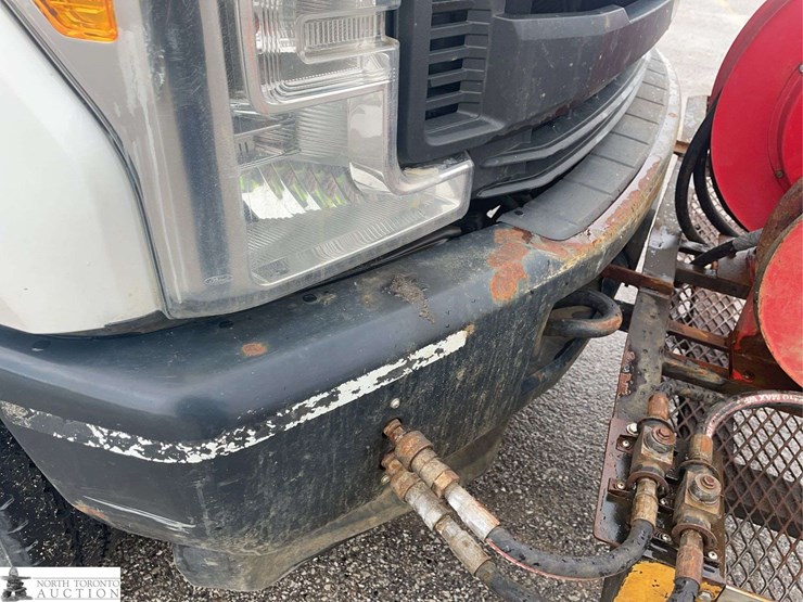 2017-ford-f350-image-28