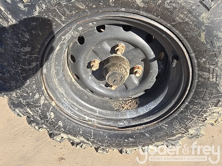 2018-kubota-rtvx1140-image-27