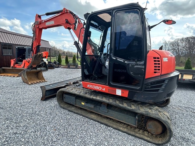 2016-kubota-kx080-4-image-3