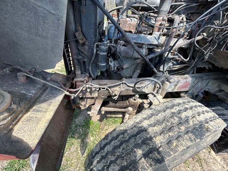 #31965-•-1989-mack-r688-tandem-axle-truck-tractor-image-42