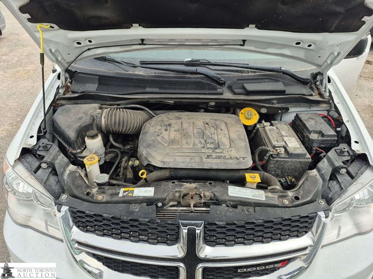 2020-dodge-grand-caravan-sxt-image-7