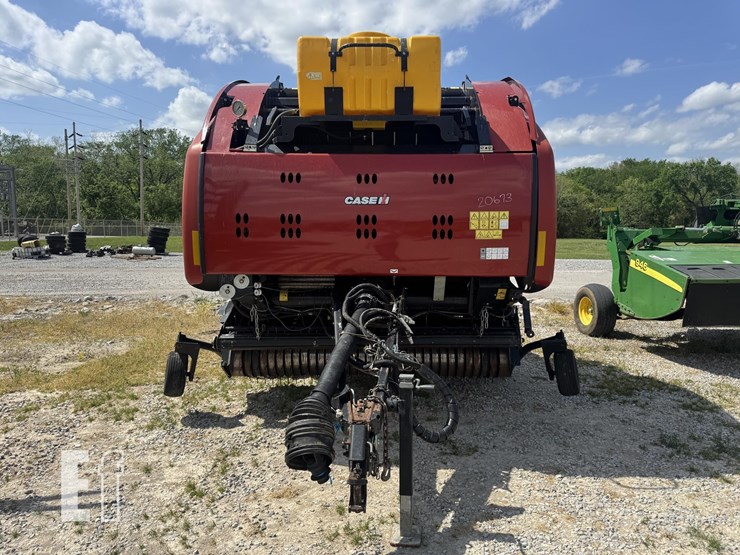 2018-case-ih-rb565-image-2