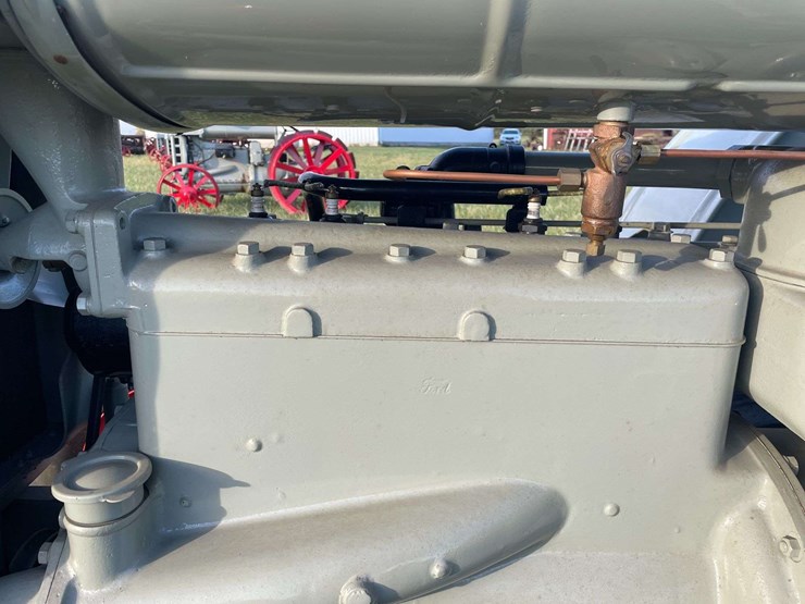 1929-fordson-tractor-image-63