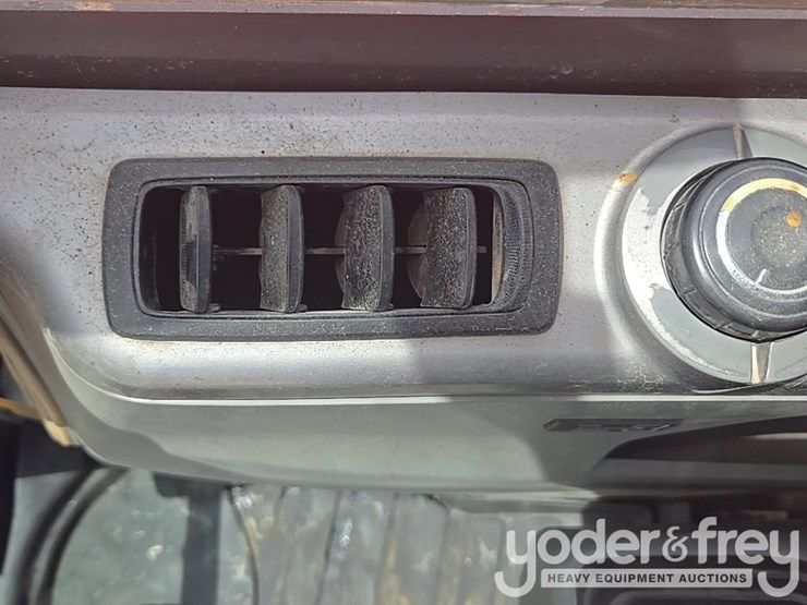 2020-doosan-dx60e-9cn-image-111