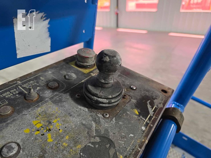 2013-genie-s80x-image-11