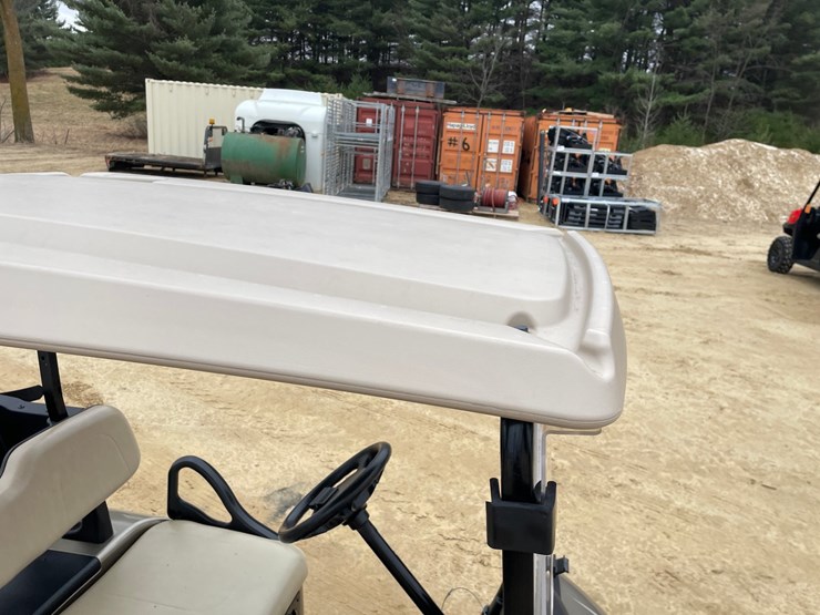 #605-•-ez-go-rxv-electric-golf-cart-image-32