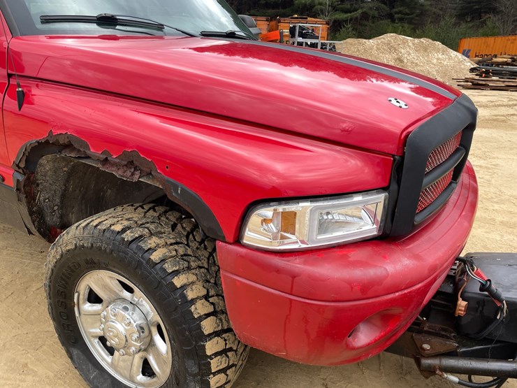 2001-dodge-ram-2500-image-18