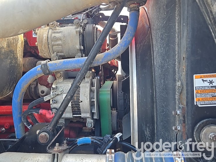 2014-kenworth-t880-image-102