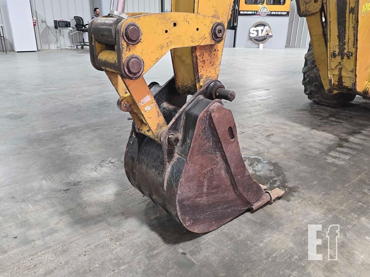 2008-caterpillar-416e-image-15