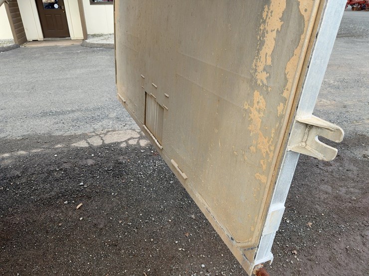 2015-peterbilt-567-image-27