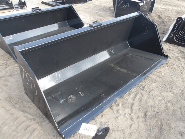 #7373-•-84-in.-skid-steer-snow/litter-bucket-image-2