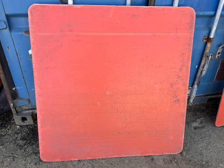 #3934-•-retired-fiberglass-road-signs-image-9