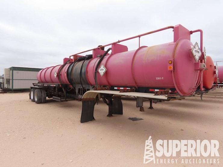 2011-overland-50'-image-4