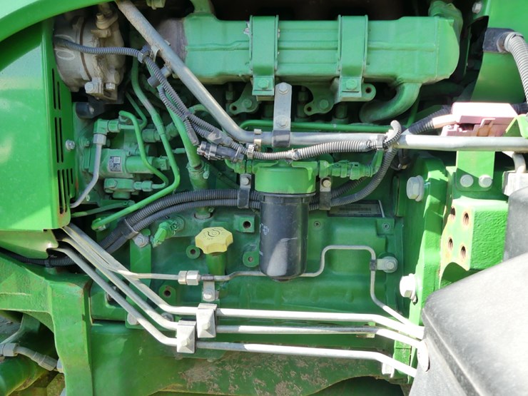john-deere-6105e-image-10