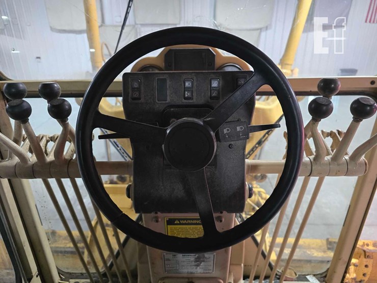 1995-caterpillar-120h-image-14