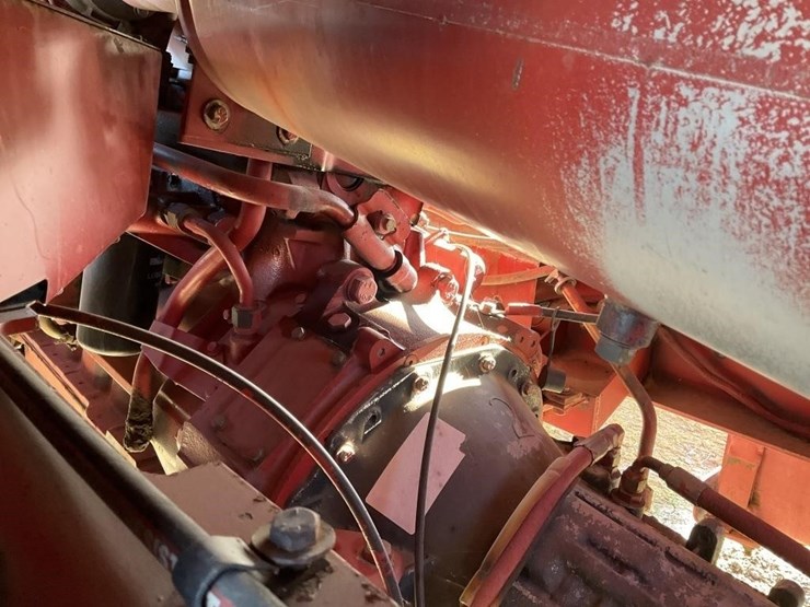 new-holland-1095-image-16