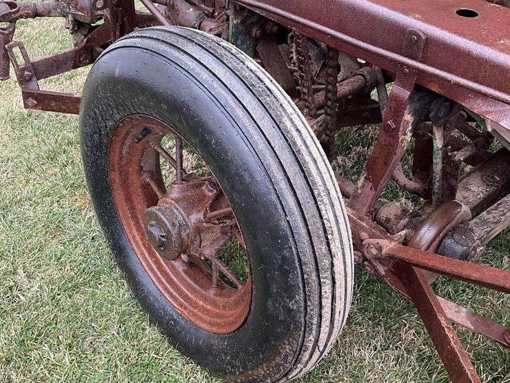 john-deere-binder-image-23