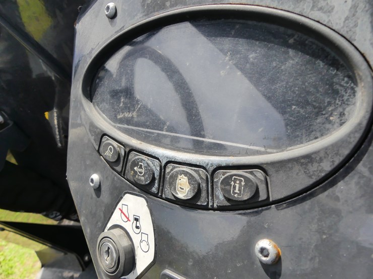 2023-bobcat-l28-image-14