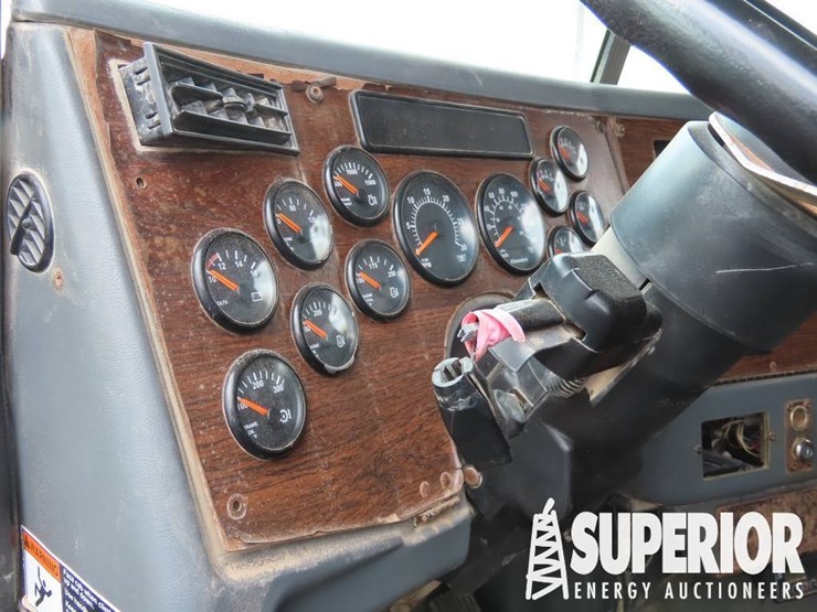 2011-western-star-4900-image-6