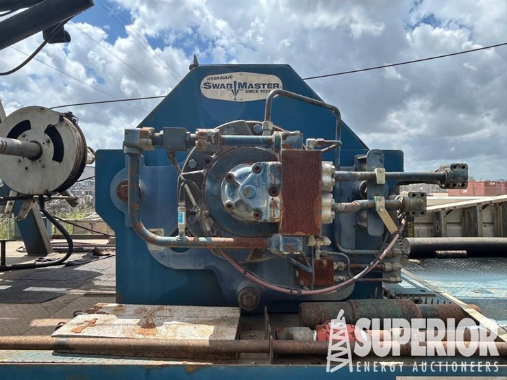 2014-international-7400-image-10