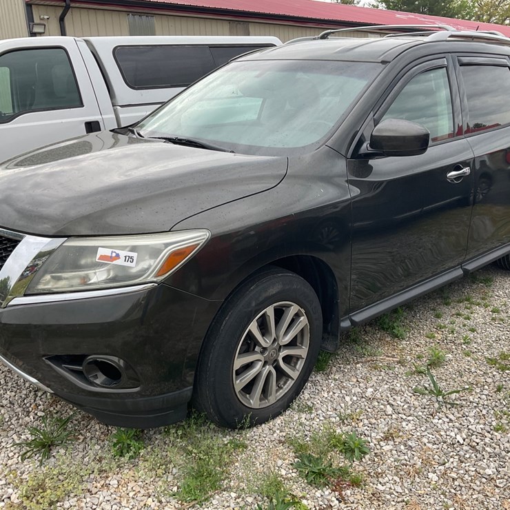 2015 NISSAN PATHFINDER