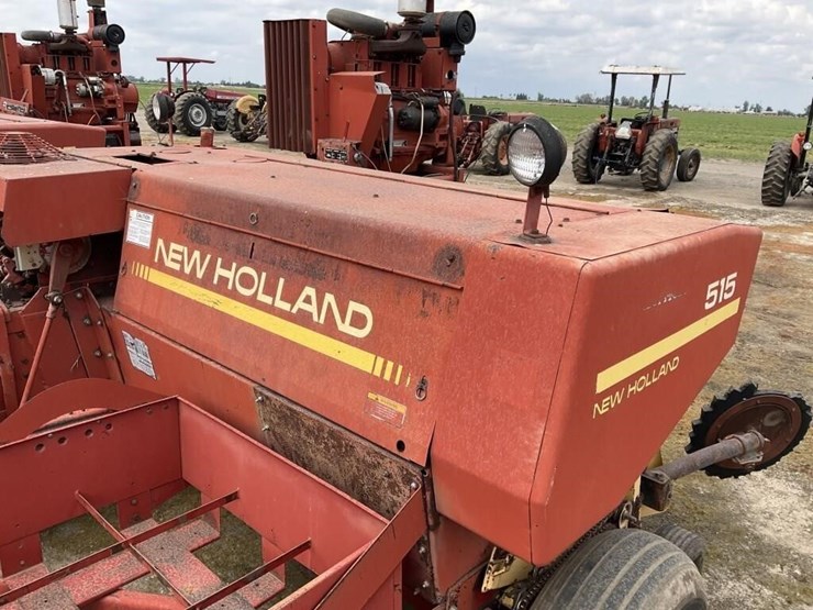 new-holland-515-image-7