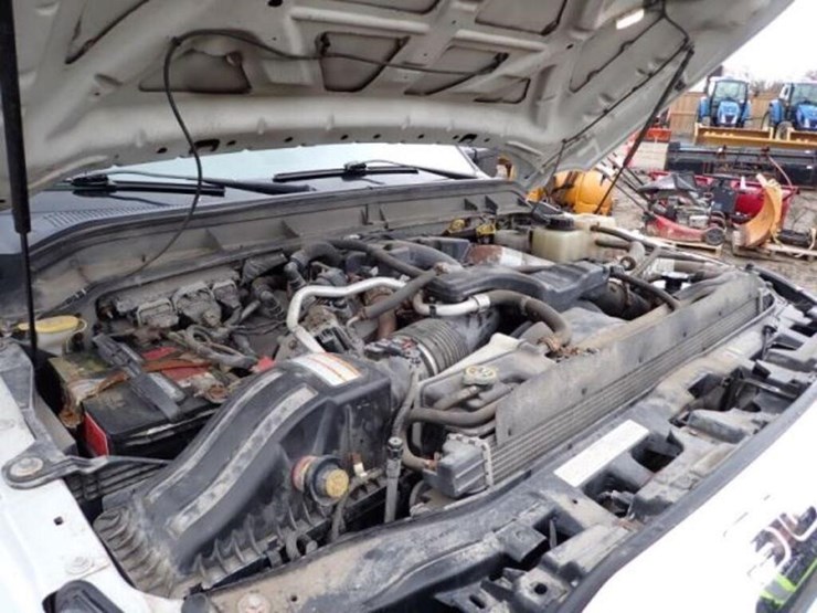 2015-ford-f450-lariat-image-33