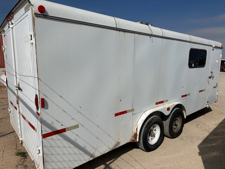 2006-w-w-trailer-20'-t/a-enclosed-trailer-image-8
