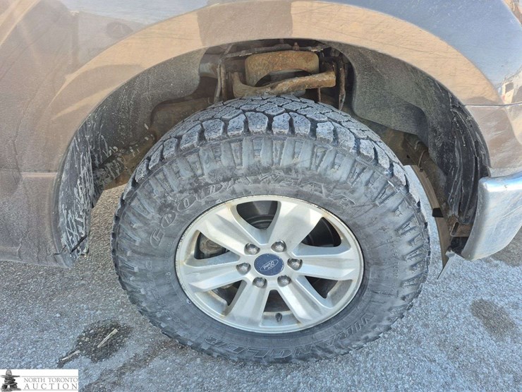 2017-ford-6.5-ft-image-27