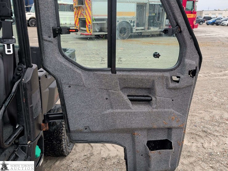 2015-polaris-ranger-image-23