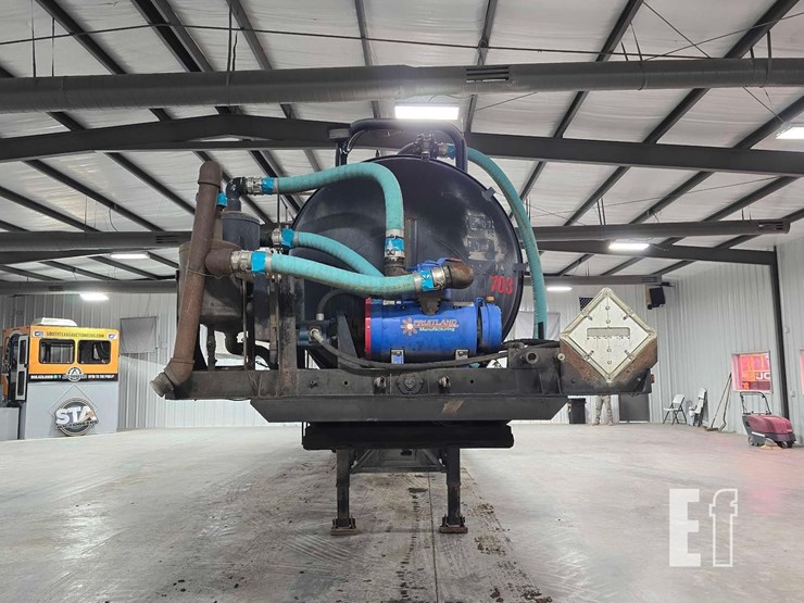 1992-ibex-6218-image-7