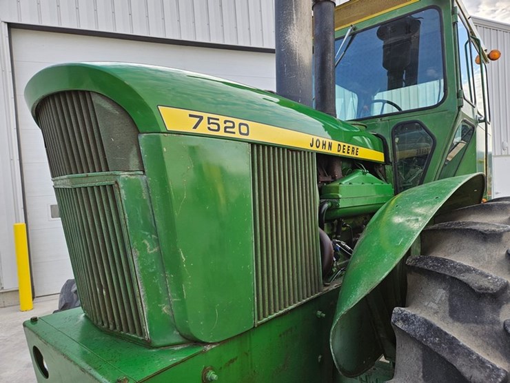 1974-john-deere-7520-image-20