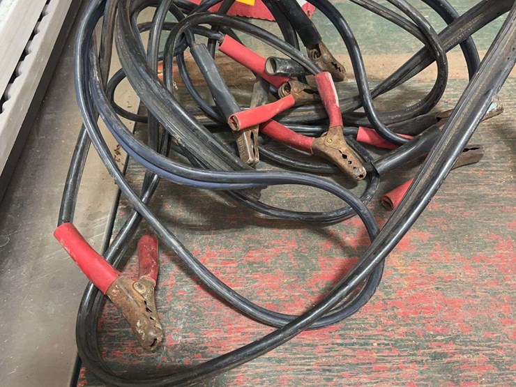 jumper-cables-image-1