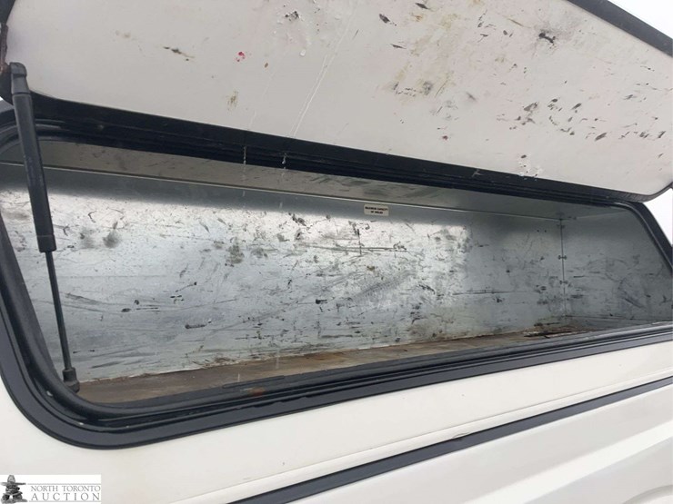 2016-ford-f350-image-35