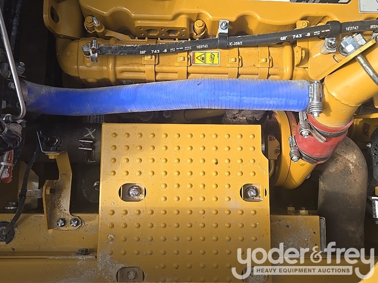 2017-caterpillar-336fl-image-72