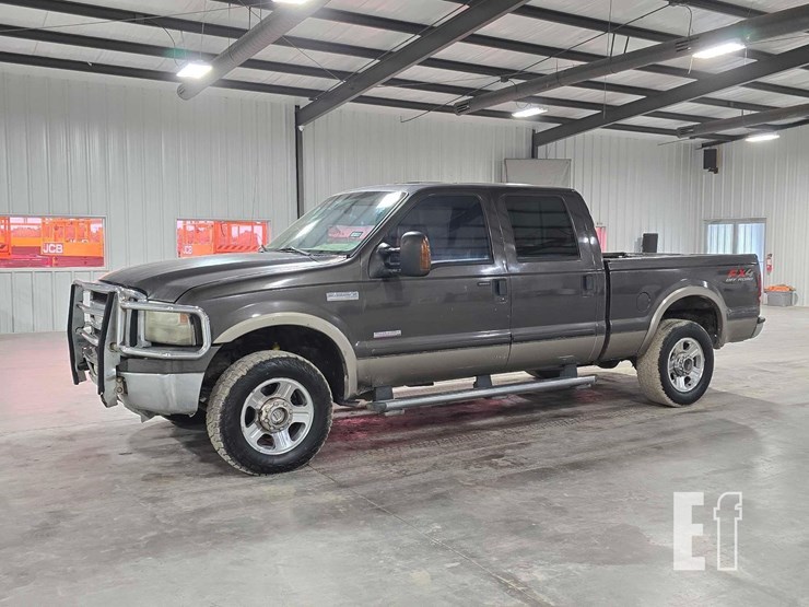 2005-ford-f250-lariat-image-1