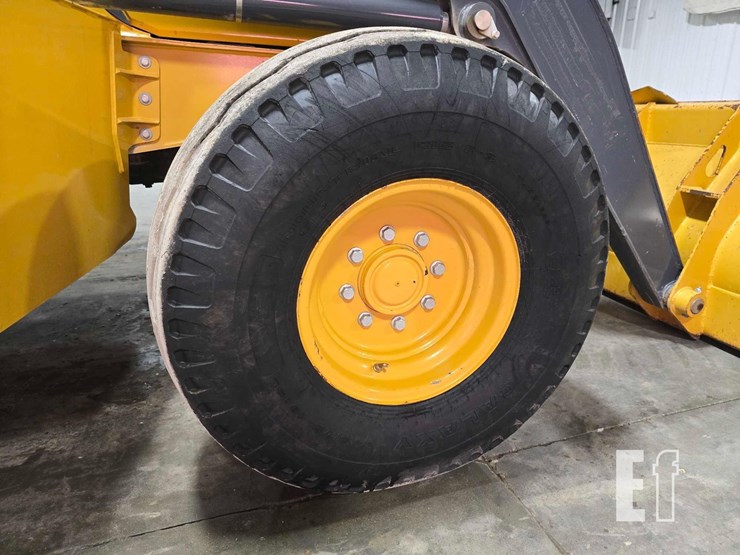 2023-deere-310-g-tier-image-29