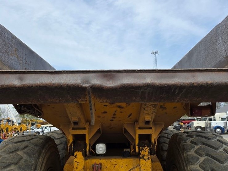 1999-volvo-a25c-image-25