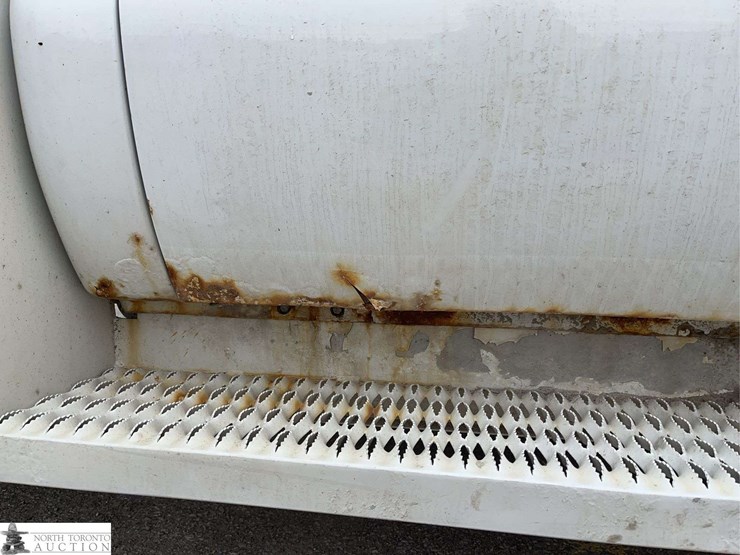 2013-ford-f450-image-34