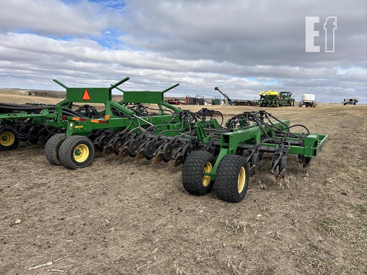 2014-john-deere-1895-image-19