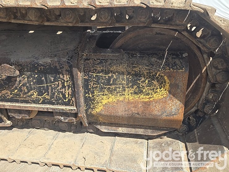 2017-caterpillar-336fl-image-14